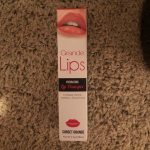 Grande Lips hydrating plumping